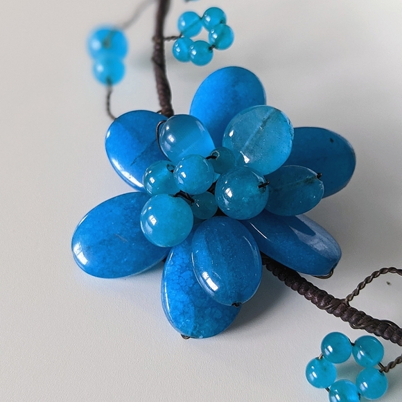 Turquoise Flower Choker Necklace For Women - Picture 9 of 11